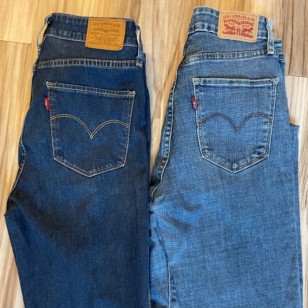 bundle of Levi high rise skinny jeans size 27 and 28